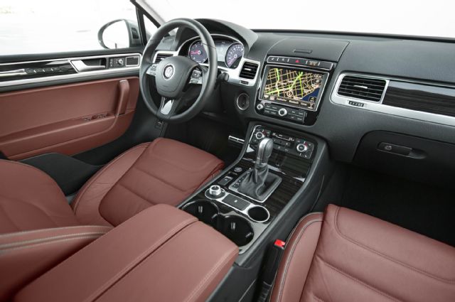 Volkswagen Touareg Hybrid 2015