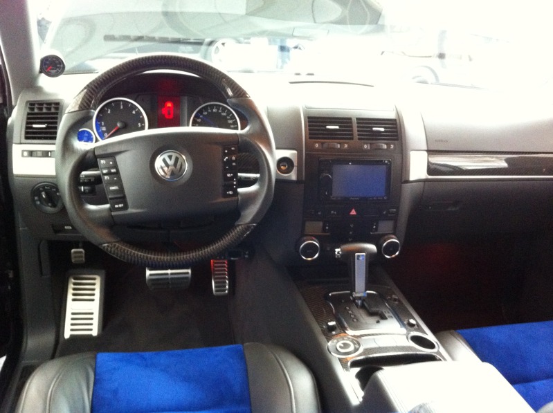 Volkswagen Touareg Modified
