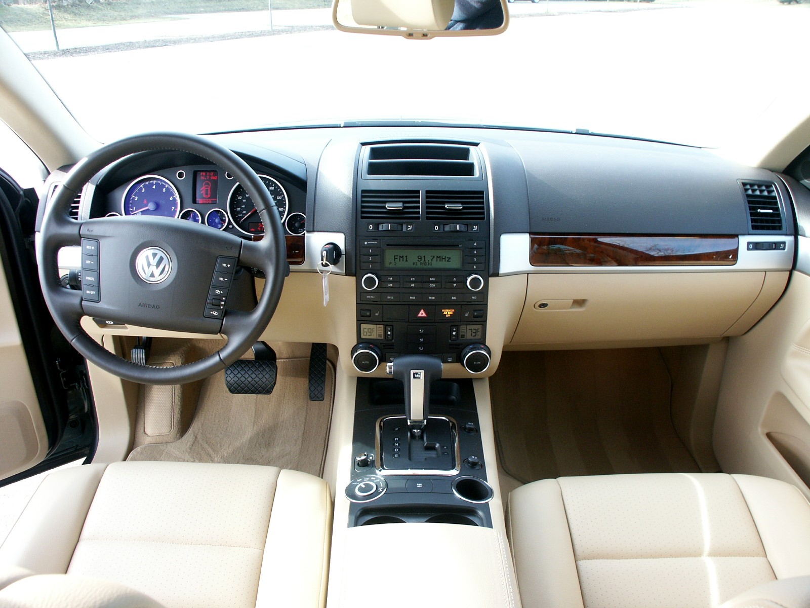 Volkswagen Touareg V6