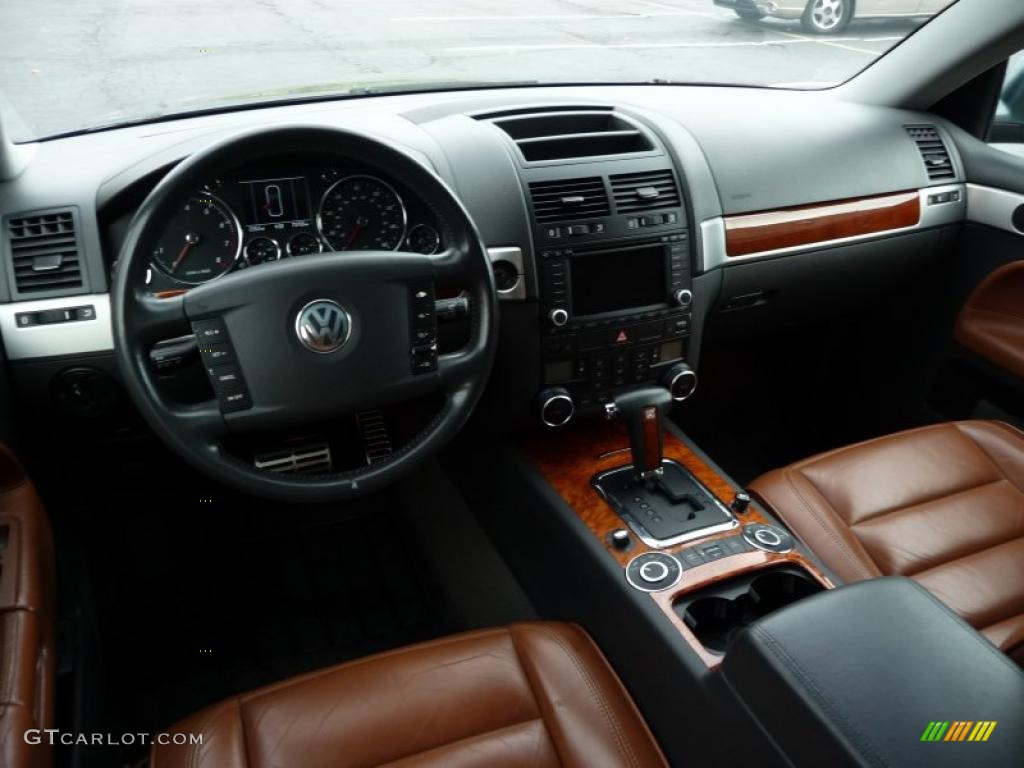 Volkswagen Touareg V8