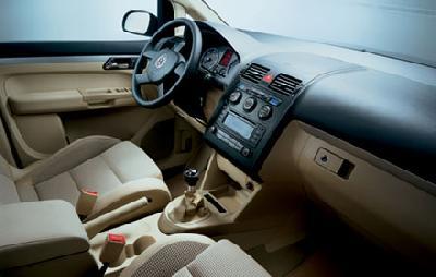 Volkswagen Touran 1.6 Fsi Trendline