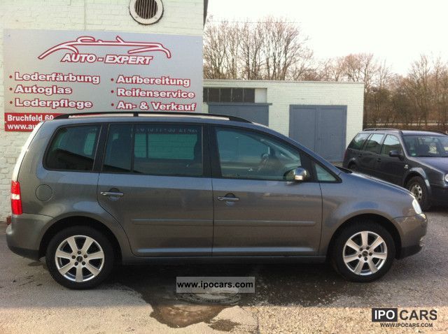 Volkswagen Touran 1.6 Fsi