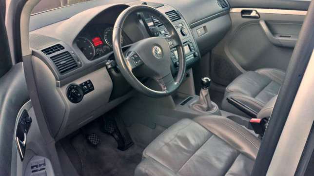 Volkswagen Touran 1.9 Tdi Highline