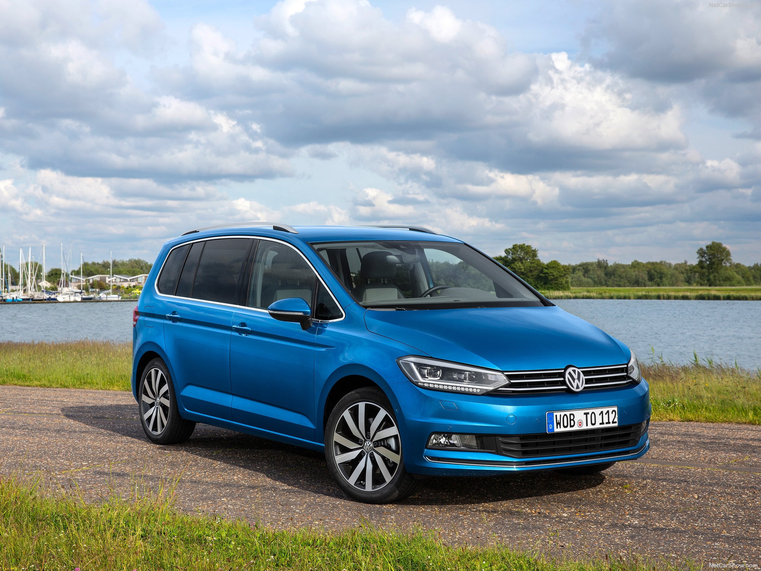 Volkswagen Touran 2016