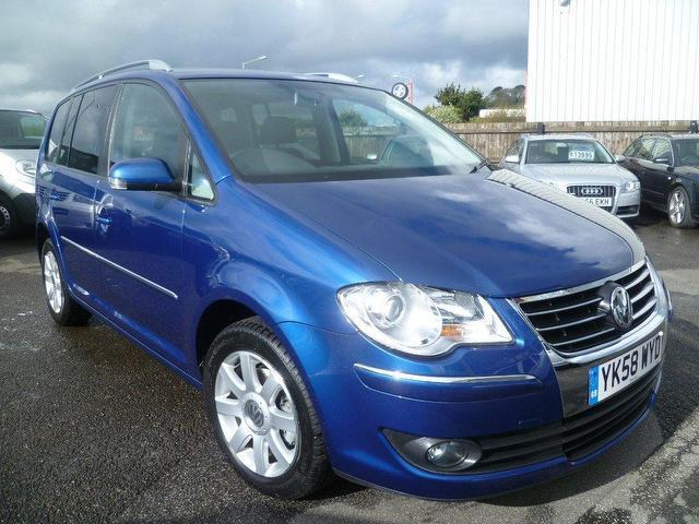 Volkswagen Touran Blue