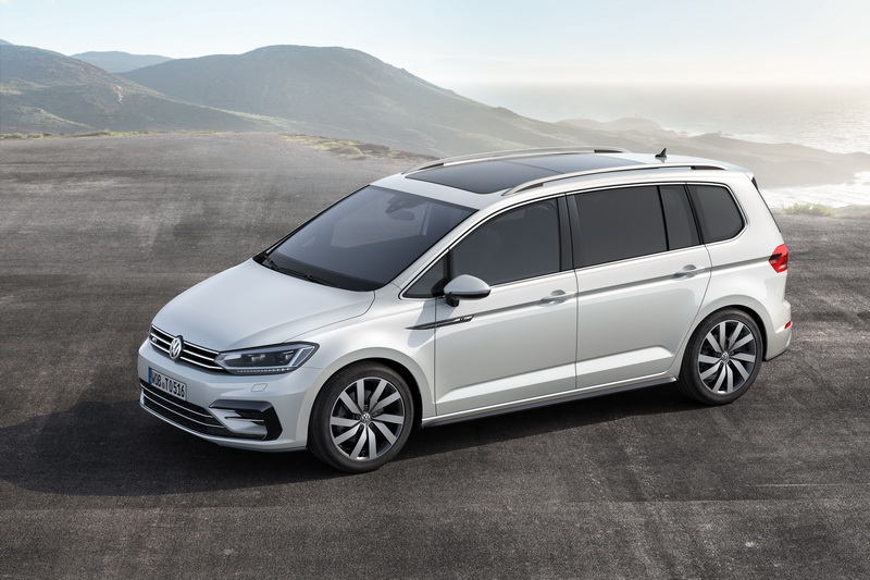 Volkswagen Touran Cross 2015