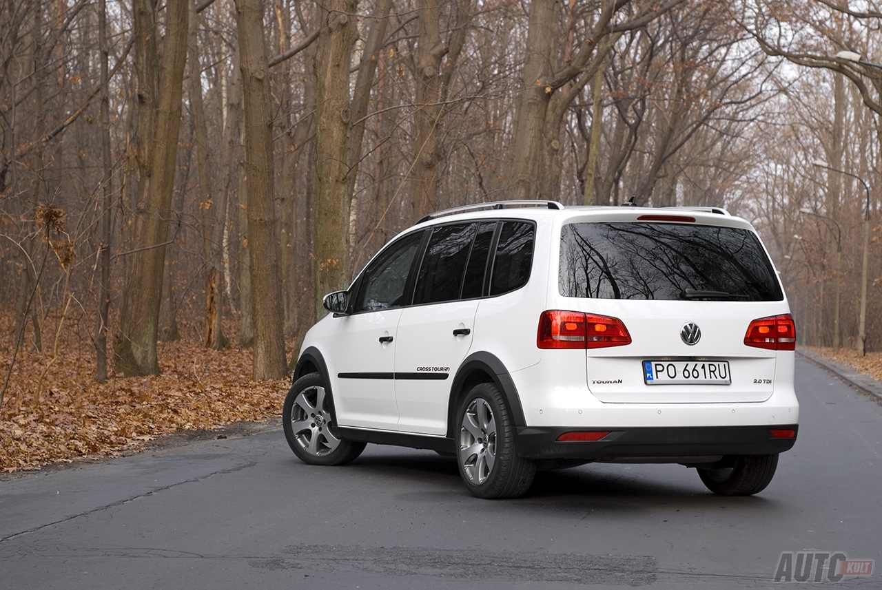 Volkswagen Touran Cross