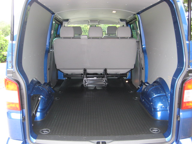 Volkswagen Transporter Combi