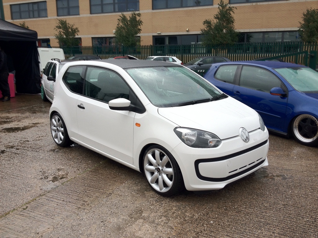 Volkswagen Up Slammed Volkswagen Up Slammed