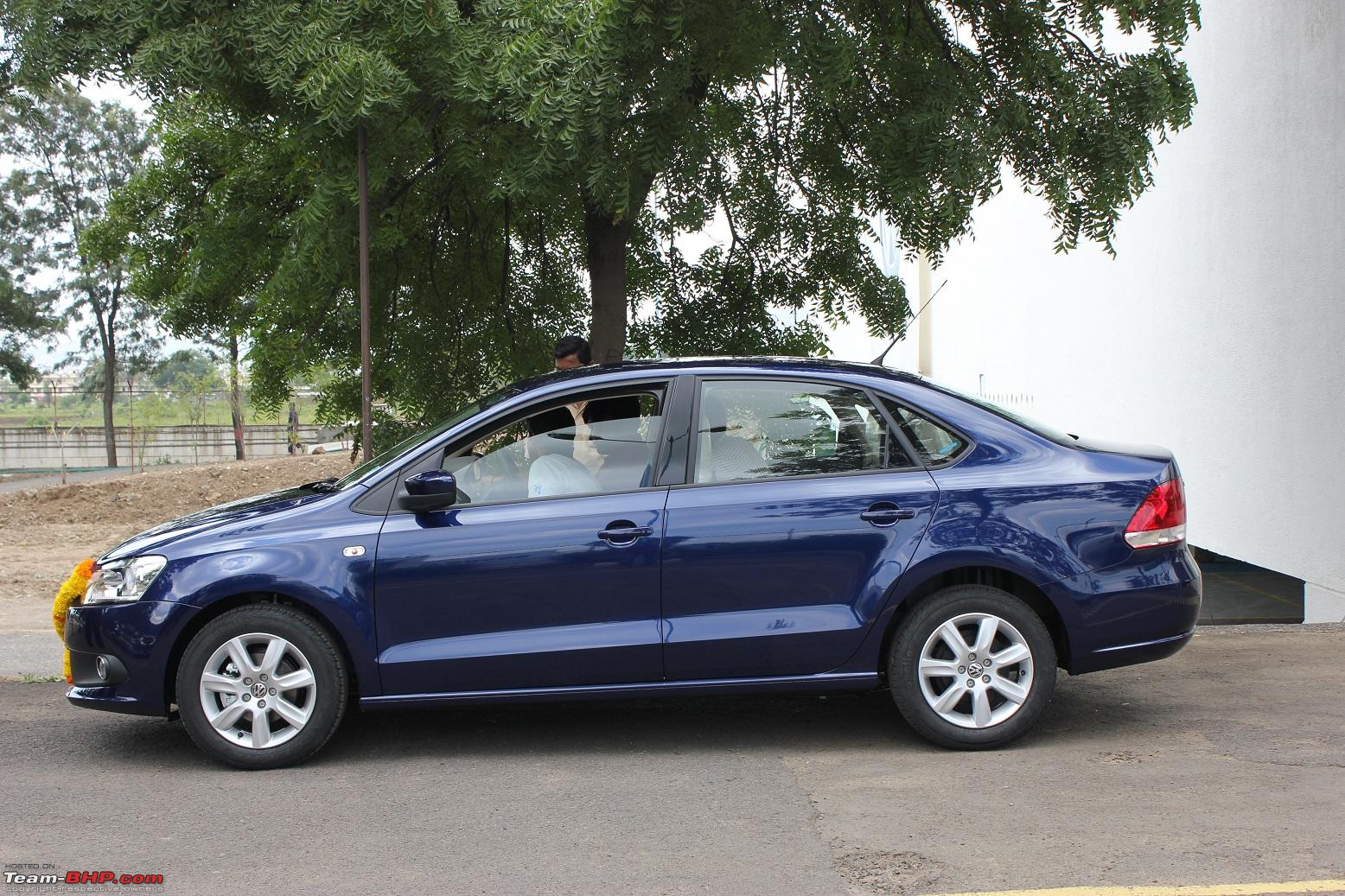 Volkswagen Vento Blue
