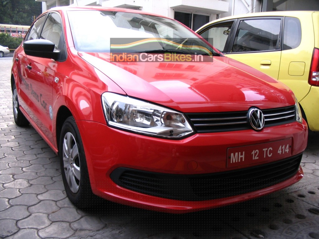 Volkswagen Vento Red