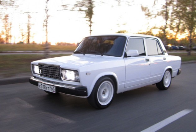 WAZ 2107 Lada