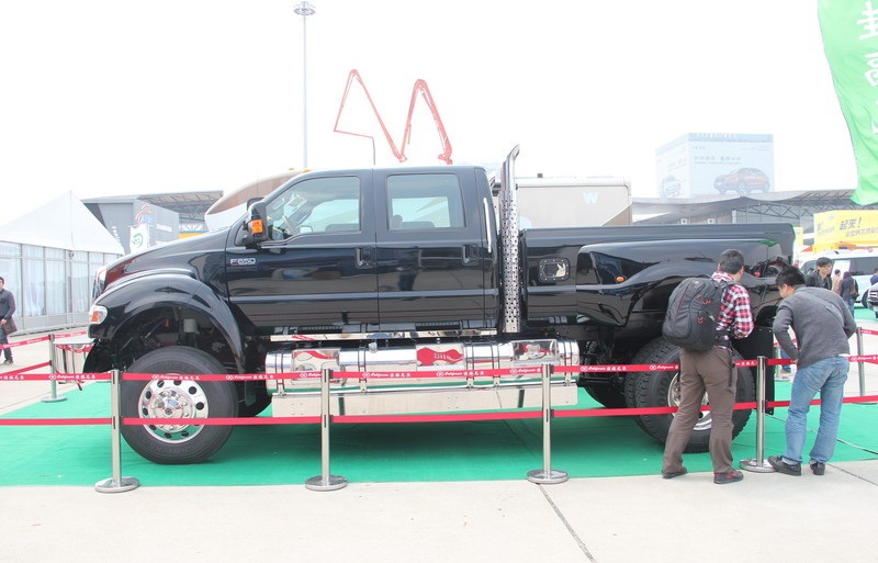 Brutal ford f650 2013