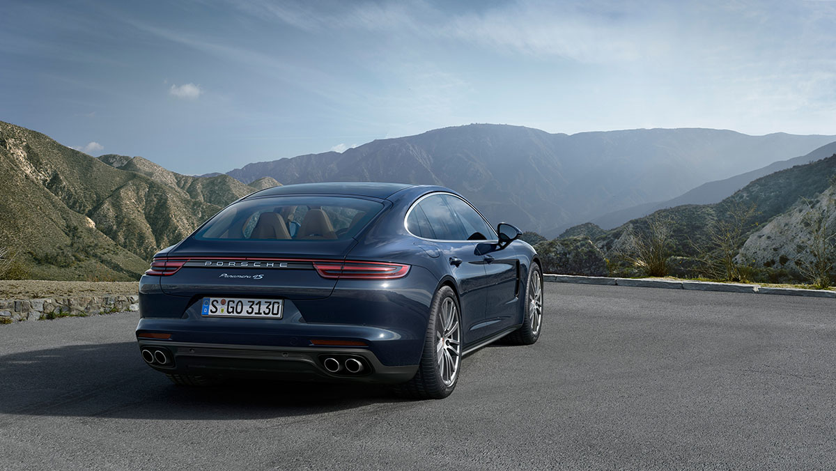 Porsche panamera 4s 2016
