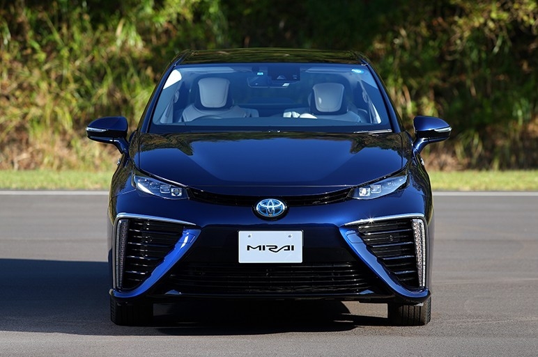 Toyota mirai