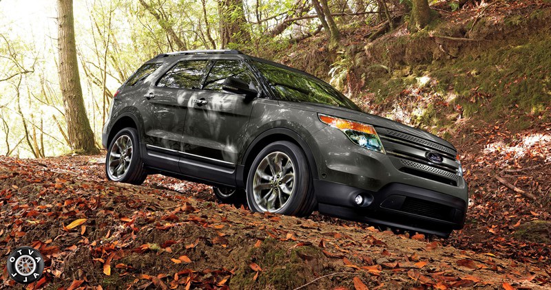 2015 Ford Explorer black