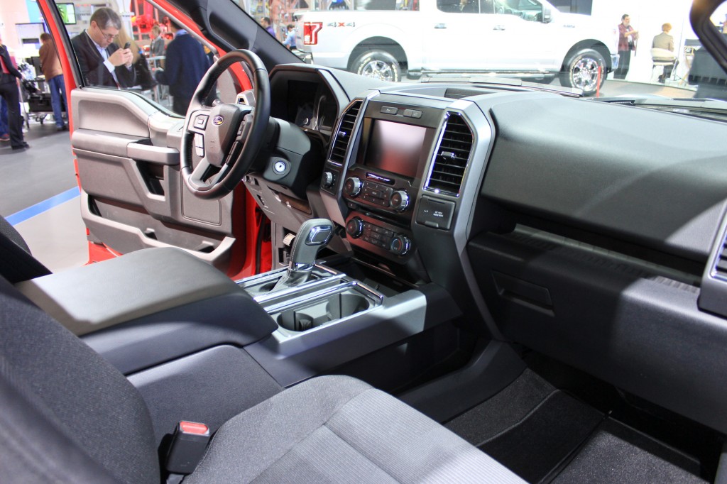 2015 Ford F 150 interior