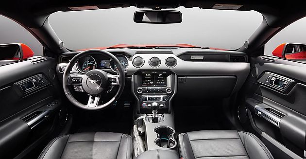 2015 Ford Mustang interior