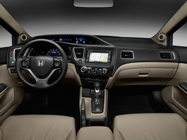 2015 Honda Civic interior