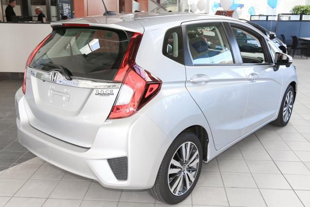 2015 Honda Fit Ex white