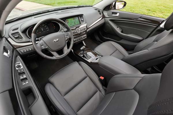 2015 Kia cadenza