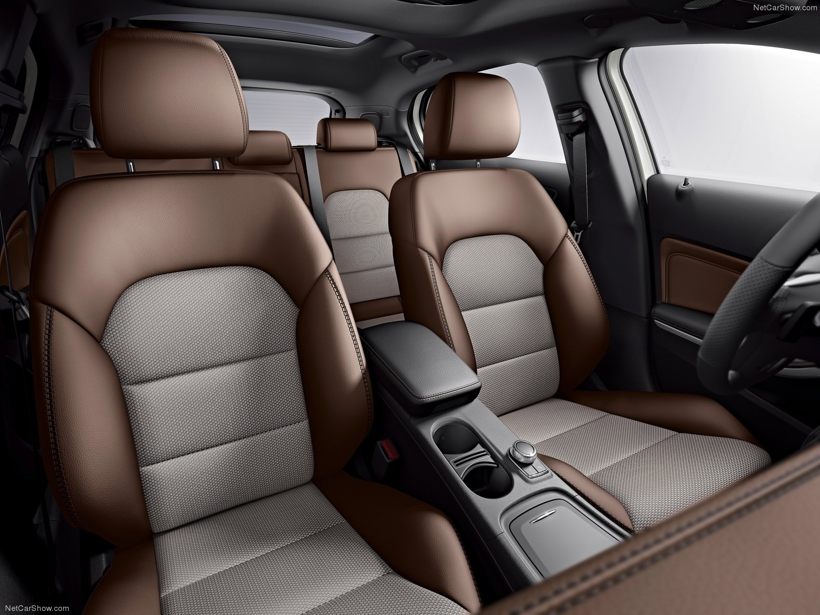 2015 Mercedes Benz Gla Class interior