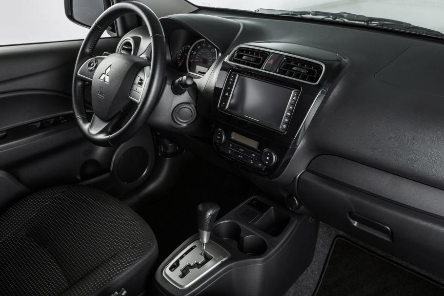 2015 Mitsubishi Mirage es