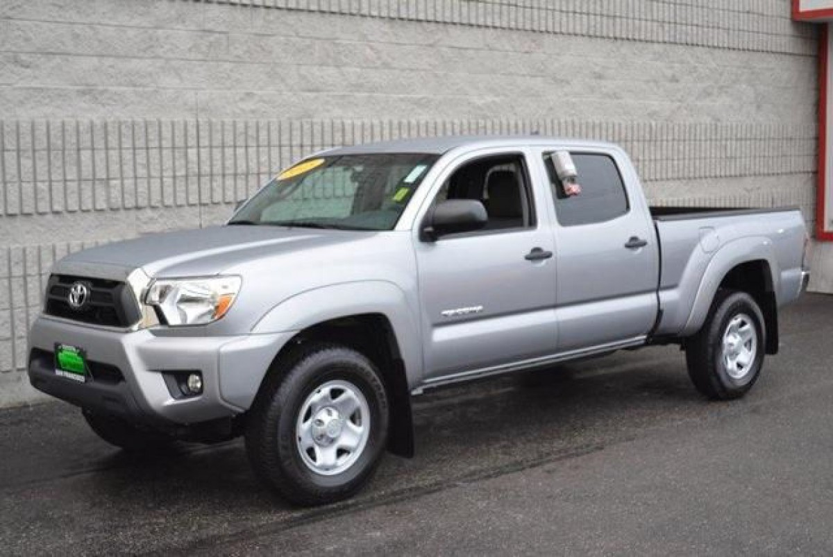 2015 Toyota Tacoma prerunner
