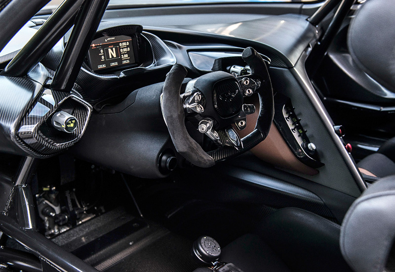 2016 Aston Martin Vulcan interior