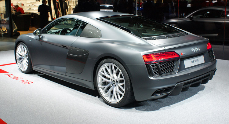 2016 Audi R8 V10 Plus black