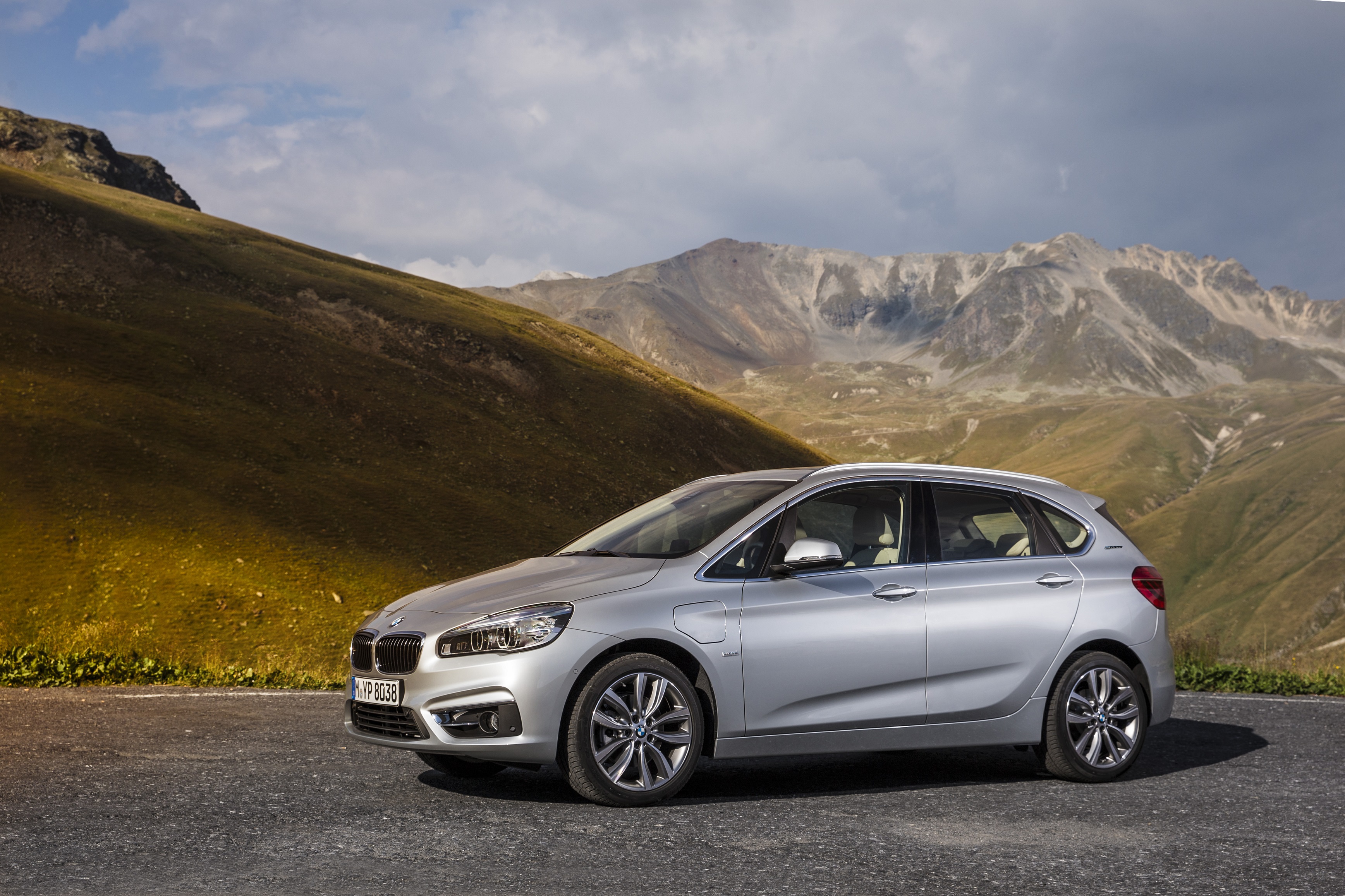 2016 Bmw 225xe