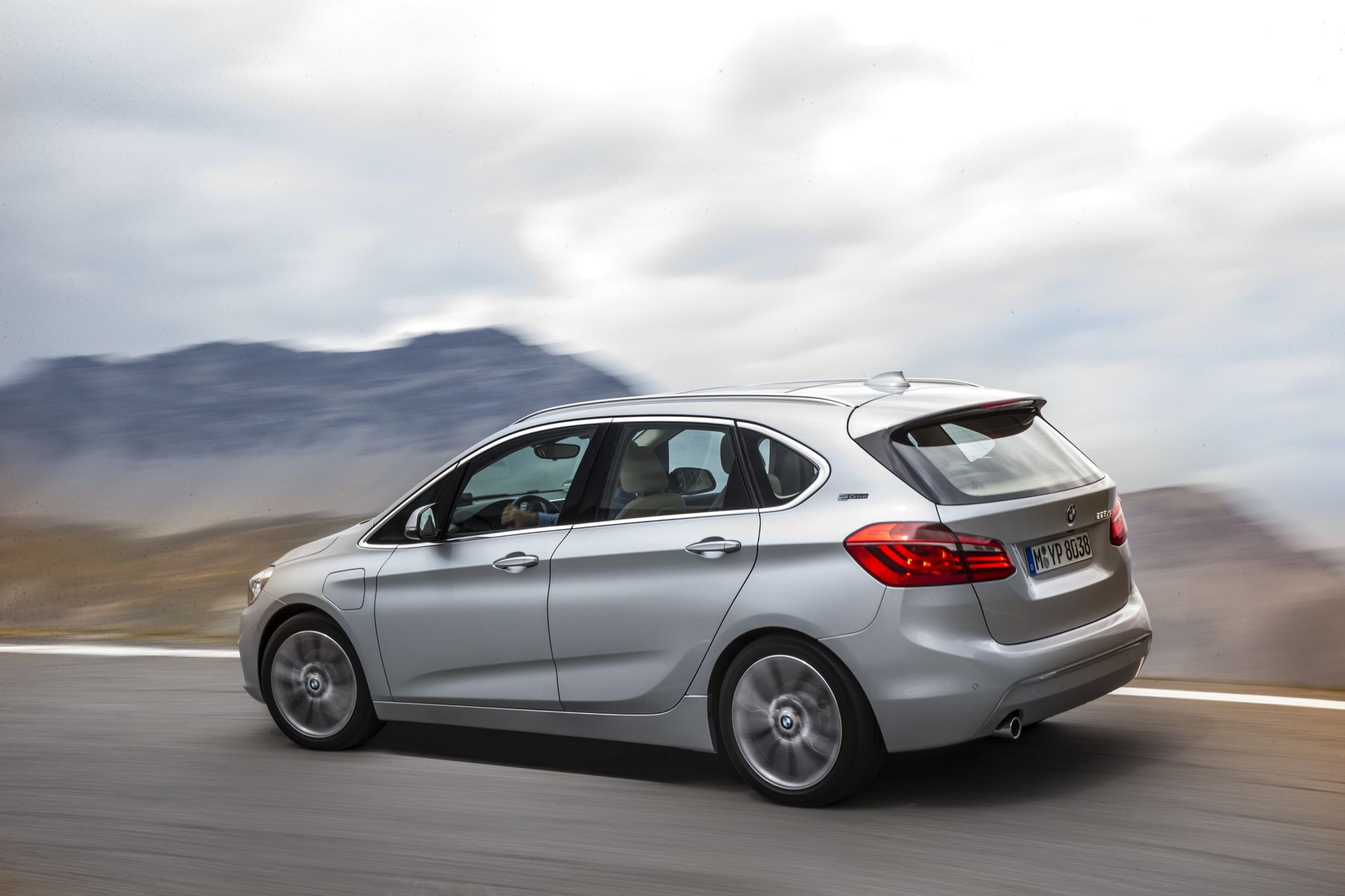 2016 Bmw 225xe Plug In hybrid