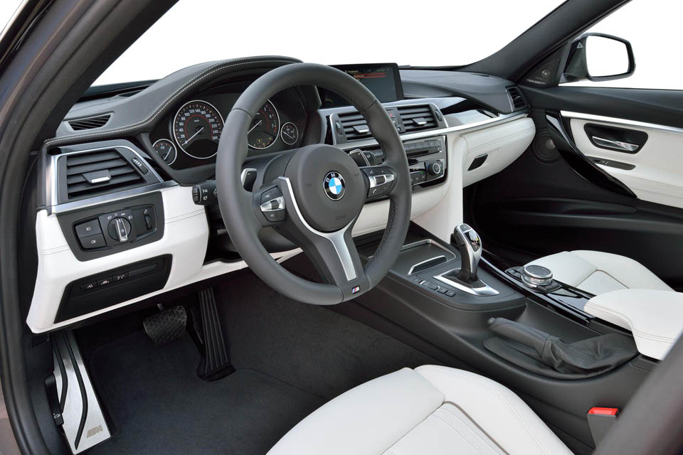 2016 Bmw 3 Series interior