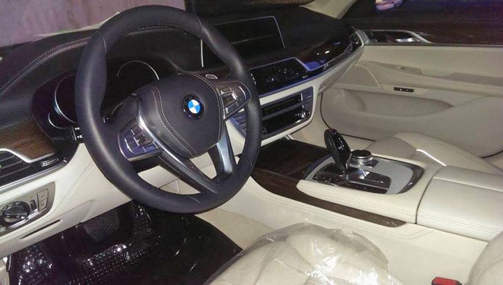 2016 Bmw 7 Series interior