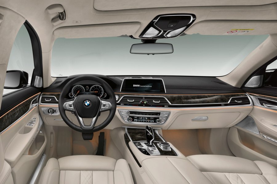 2016 Bmw 7 Series interior