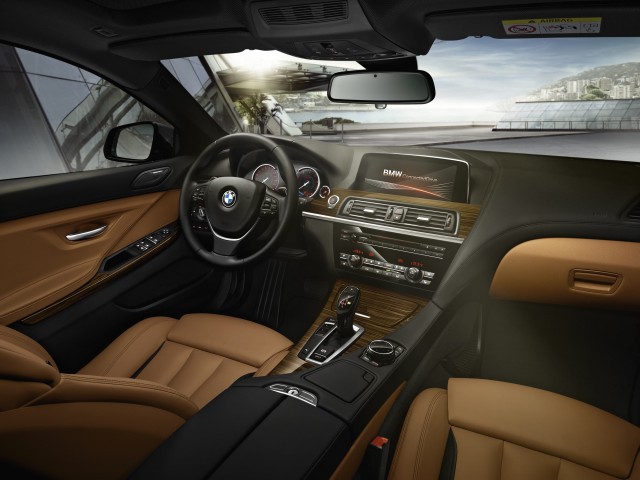 2016 Bmw M2 Coupe interior