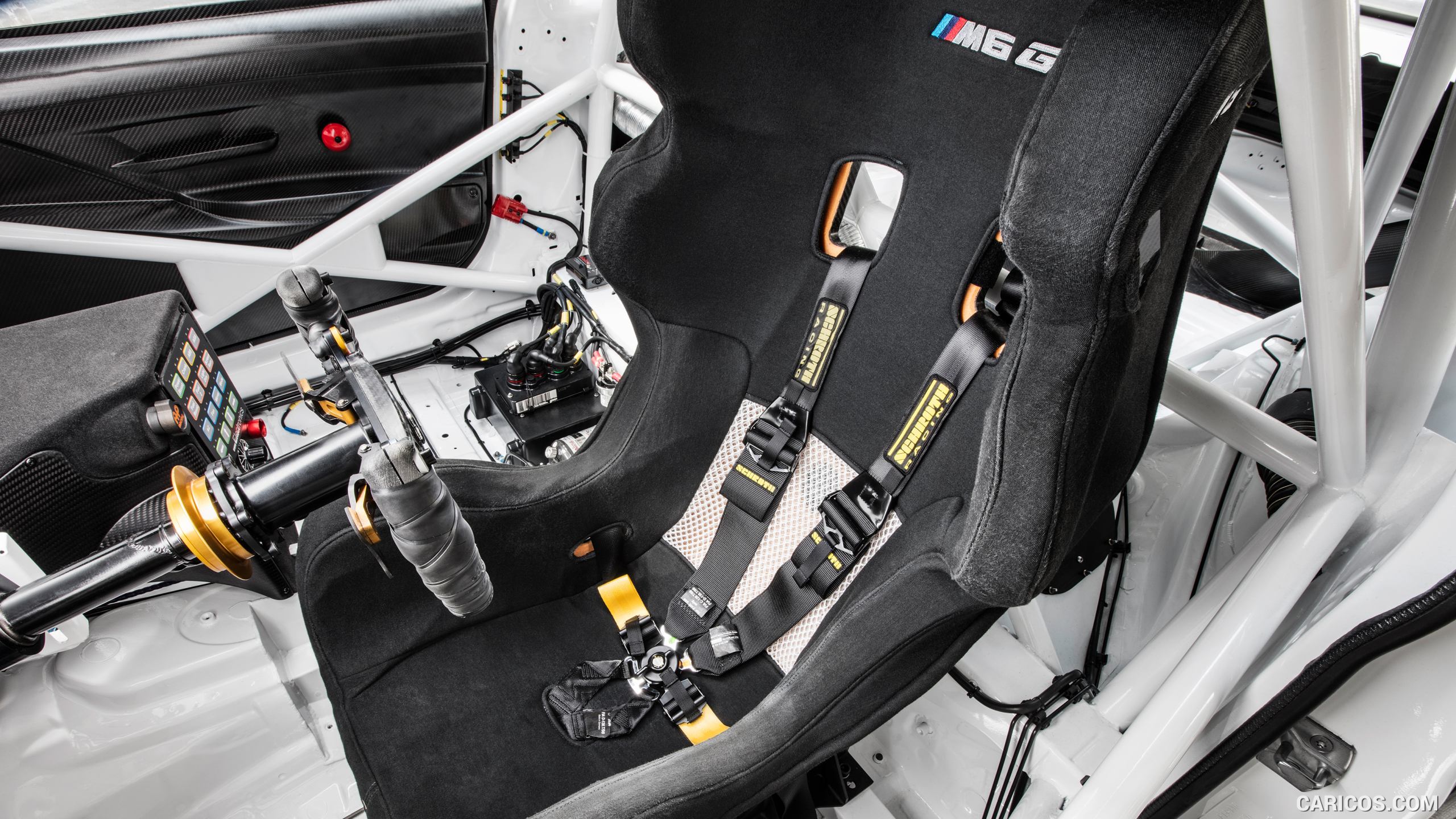 2016 Bmw M6 Gt3 interior