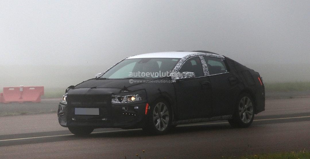 2016 Chevrolet Malibu Spy photos