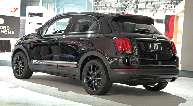 2016 Fiat 500x black