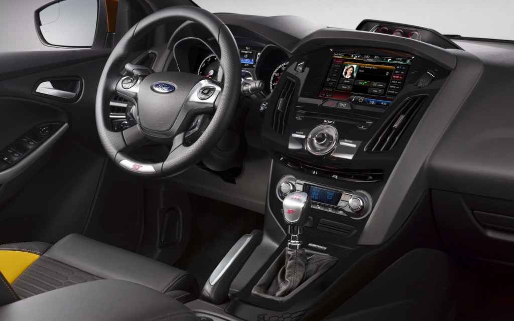 2016 Ford Focus Rs interior