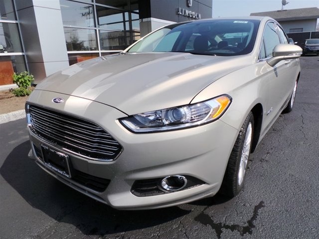2016 Ford Fusion titanium