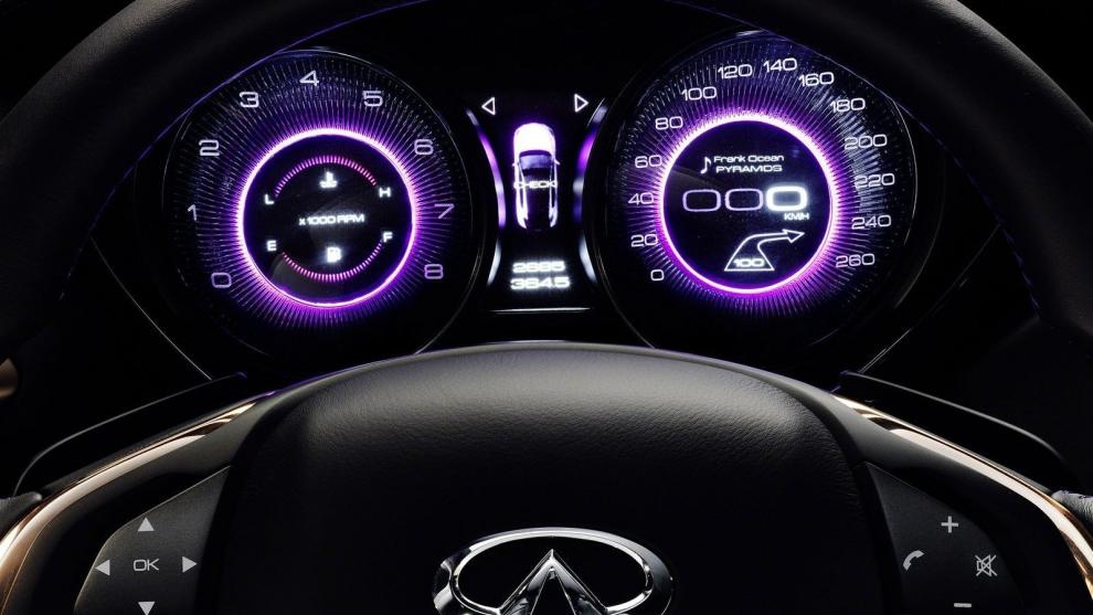 2016 Infiniti Q30 interior