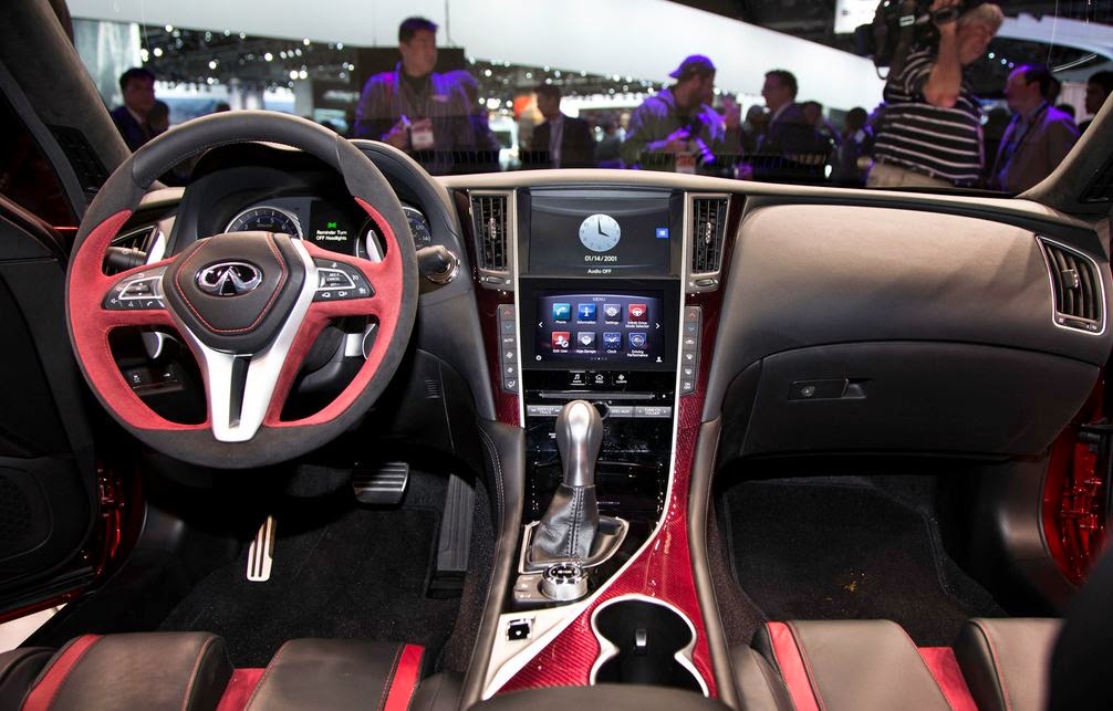 2016 Infiniti Q50 interior