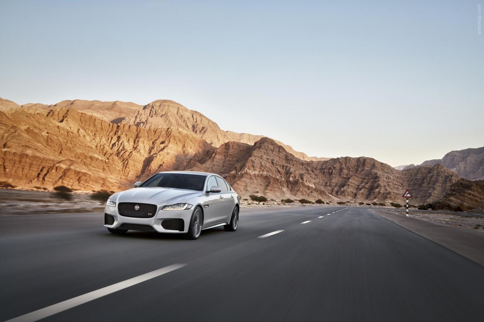 2016 Jaguar Xf sport