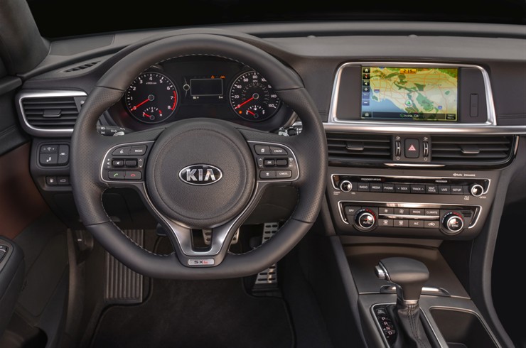 2016 Kia Optima interior