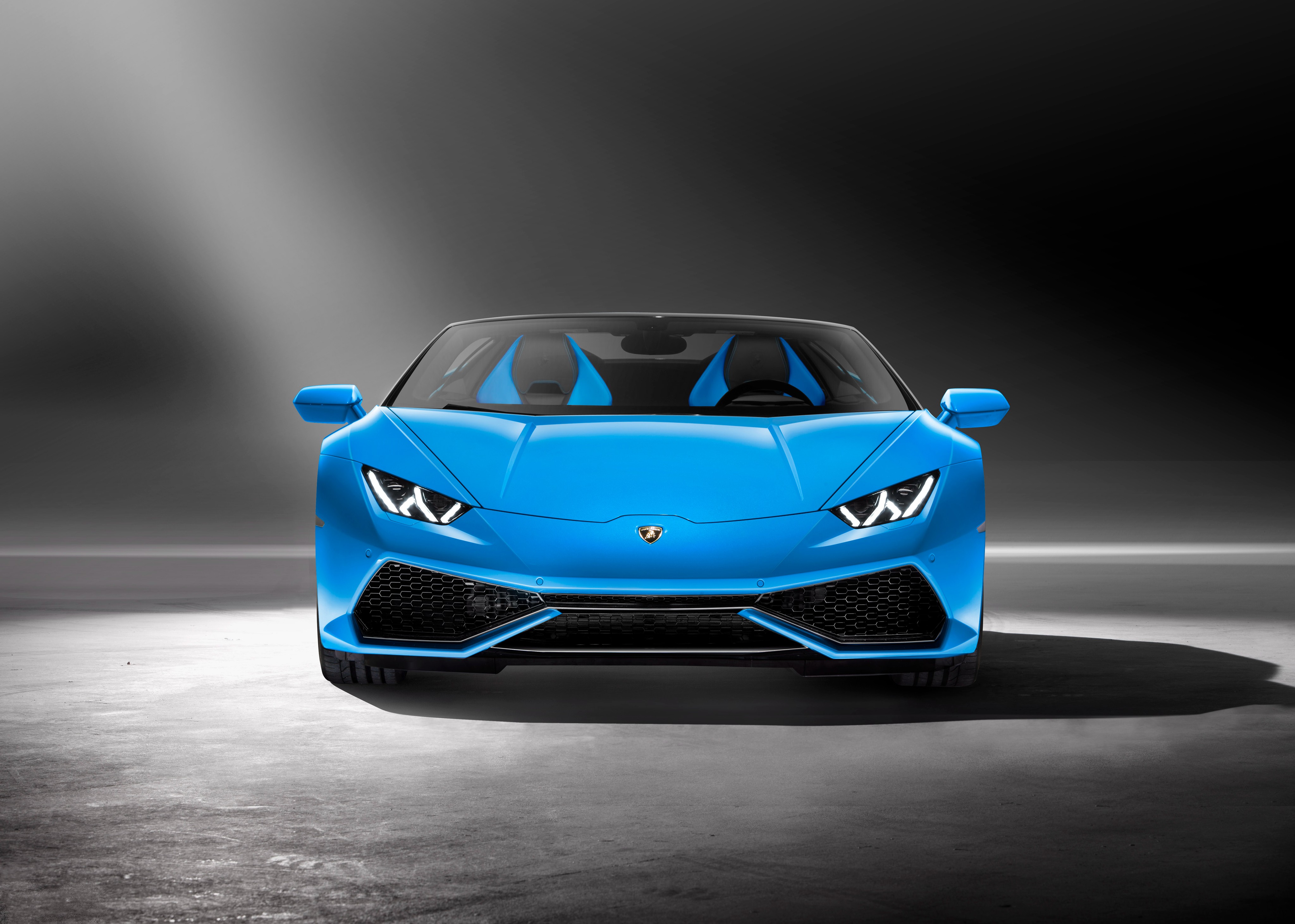2016 Lamborghini Huracan spyder