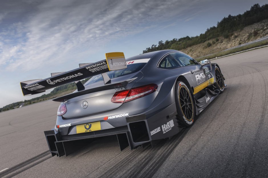 2016 Mercedes Amg C63 dtm