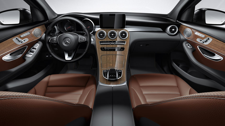 2016 Mercedes Glc interior