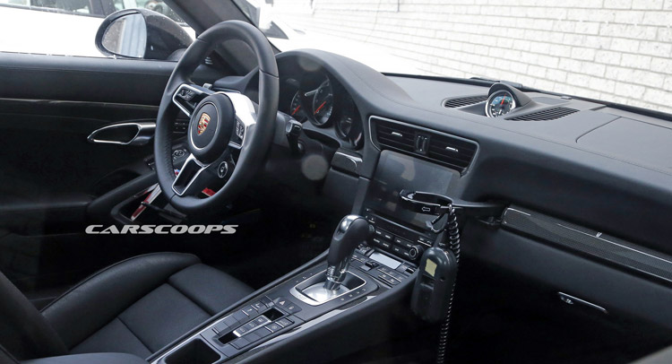 2016 Porsche 911 carrera