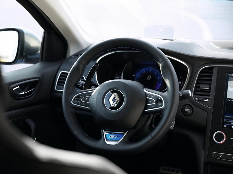2016 Renault Megane interior